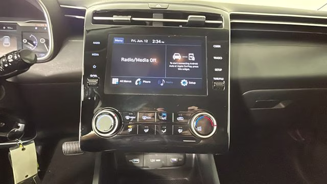 2023 Phantom Black Hyundai Tucson SE AWD SUV