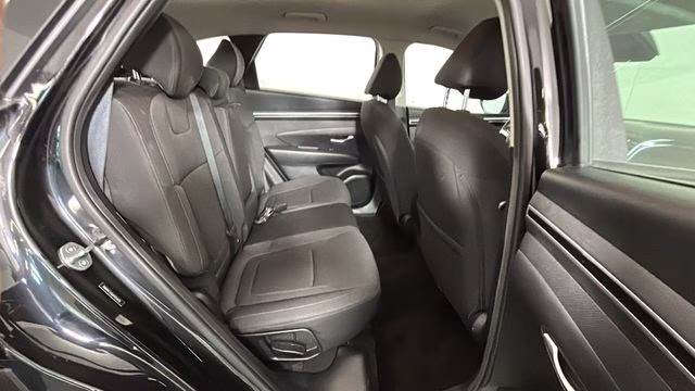 2023 Phantom Black Hyundai Tucson SE AWD SUV