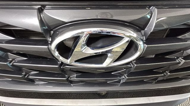 2023 Phantom Black Hyundai Tucson SE AWD SUV