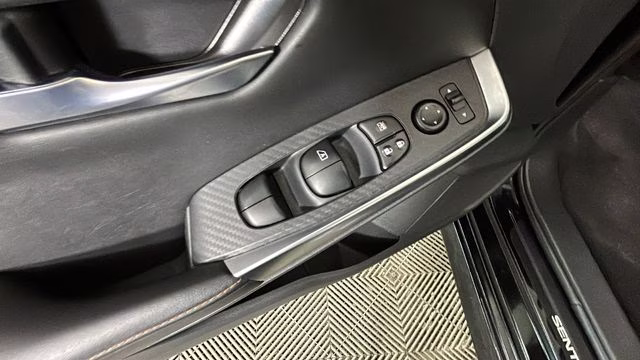 2023 Super Black Nissan Sentra SR FWD Sedan
