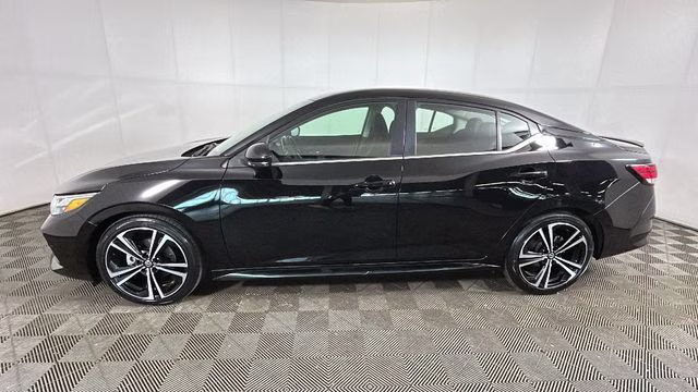 2023 Super Black Nissan Sentra SR FWD Sedan