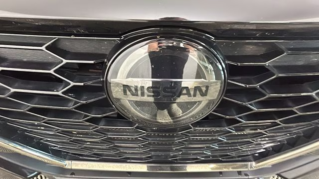 2023 Super Black Nissan Sentra SR FWD Sedan