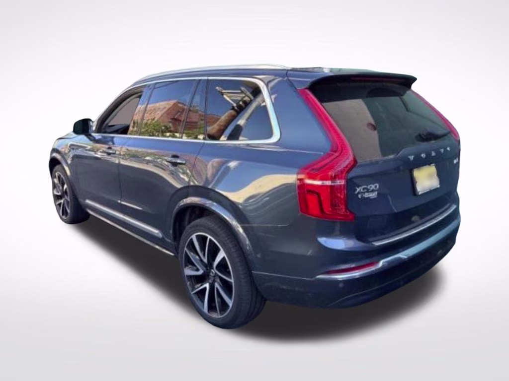 2023 Denim Blue Metallic Volvo XC90 B6 Plus 6-Seater AWD SUV