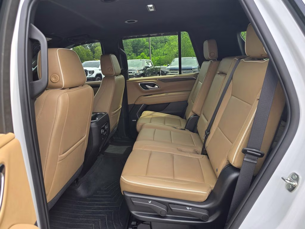 2022 Summit White Chevrolet Tahoe Premier 4X4 SUV