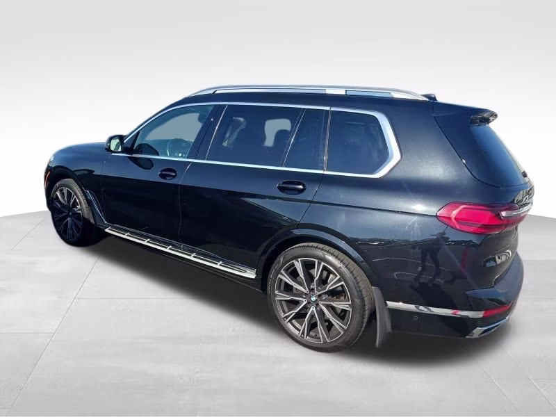 2021 Black Sapphire Metallic BMW X7 xDrive40i AWD SUV