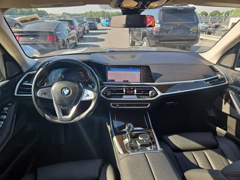 2021 Black Sapphire Metallic BMW X7 xDrive40i AWD SUV