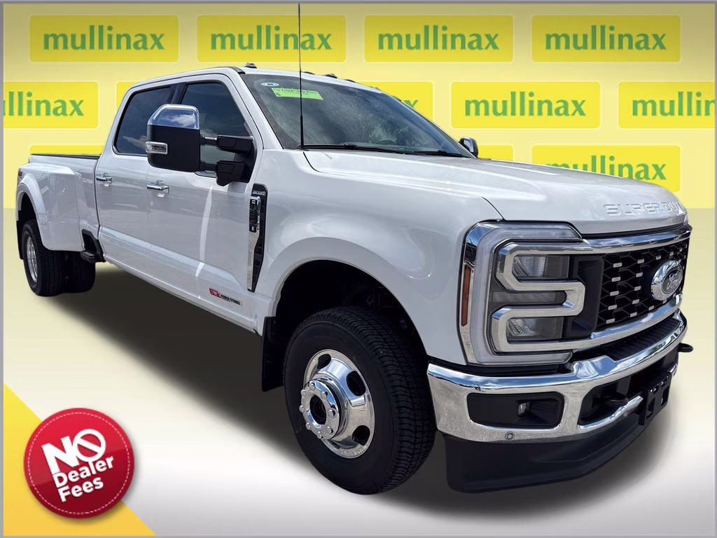 2026 Star White Metallic Tri-Coat Ford Super Duty F-350 DRW King Ranch 4X4 Truck