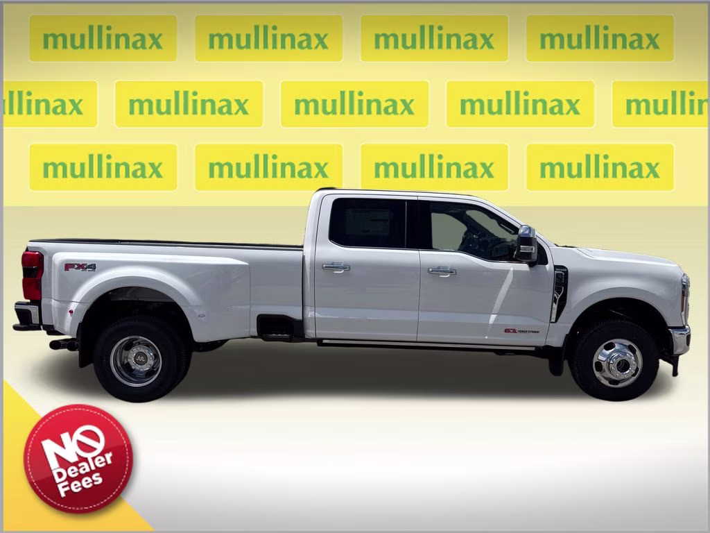 2026 Star White Metallic Tri-Coat Ford Super Duty F-350 DRW King Ranch 4X4 Truck