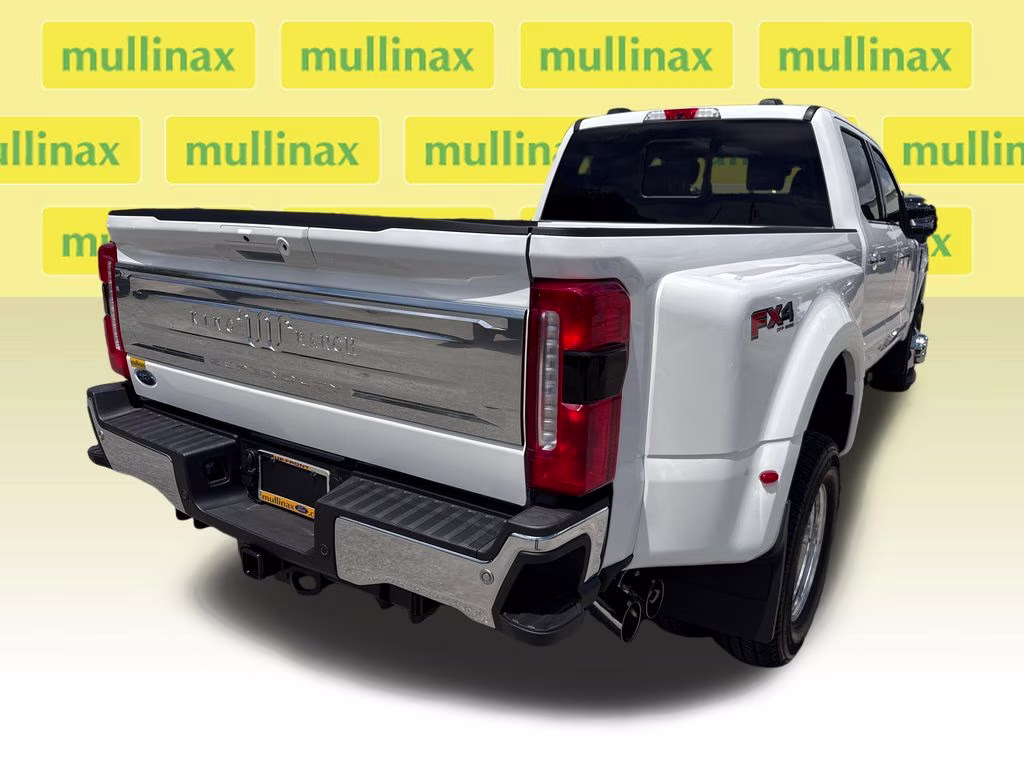 2026 Star White Metallic Tri-Coat Ford Super Duty F-350 DRW King Ranch 4X4 Truck
