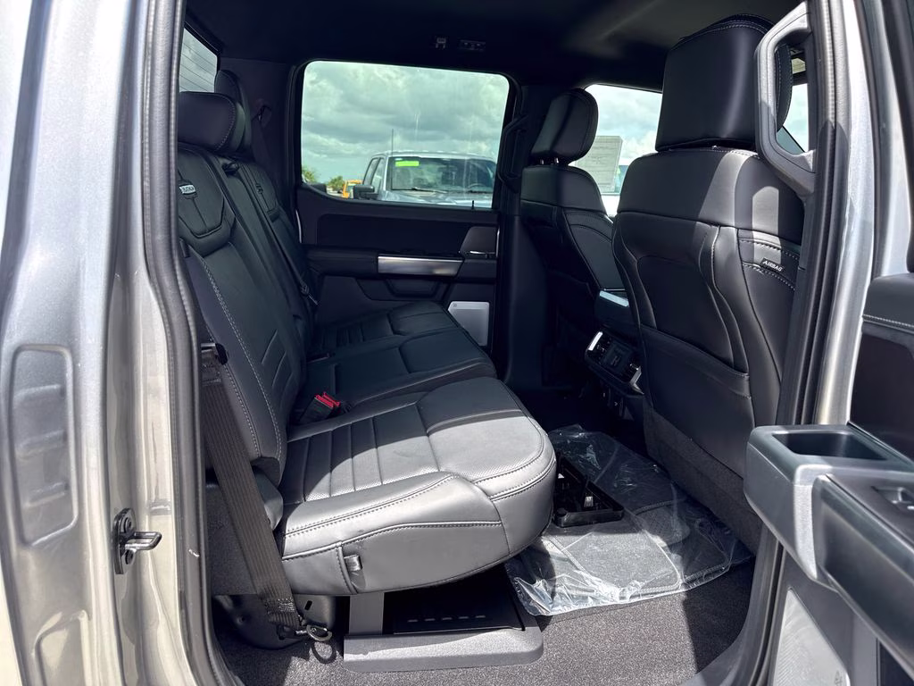 2026 Iconic Silver Metallic Ford F-150 Platinum 4X4 Truck