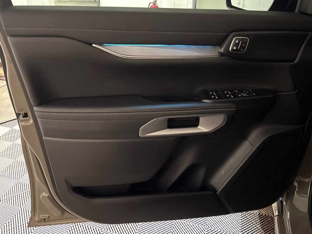 2025 Gray Ford Ranger Lariat 4X4 Truck