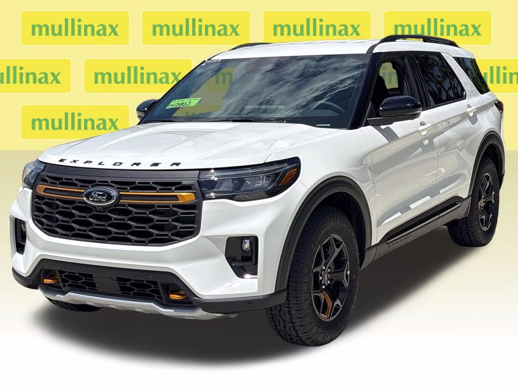 2026 Star White Metallic Tri-Coat Ford Explorer Tremor 4X4 SUV
