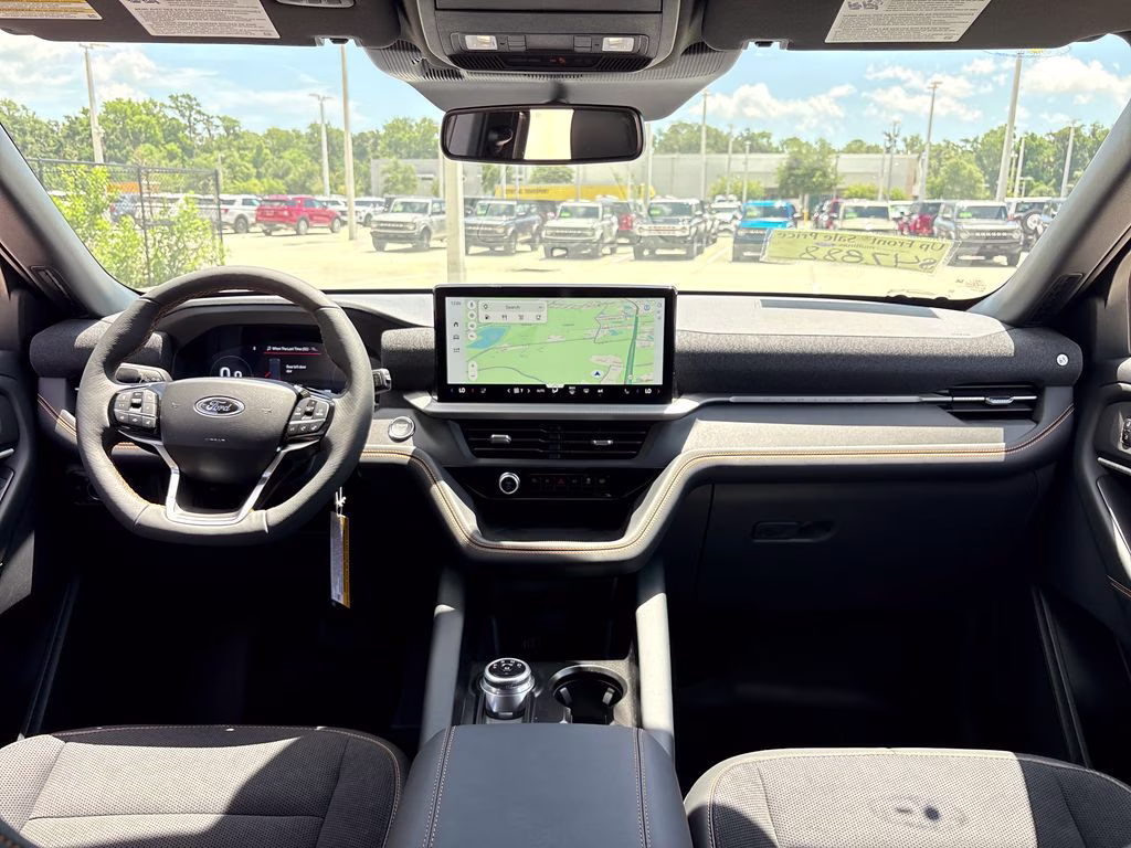 2026 Star White Metallic Tri-Coat Ford Explorer Tremor 4X4 SUV