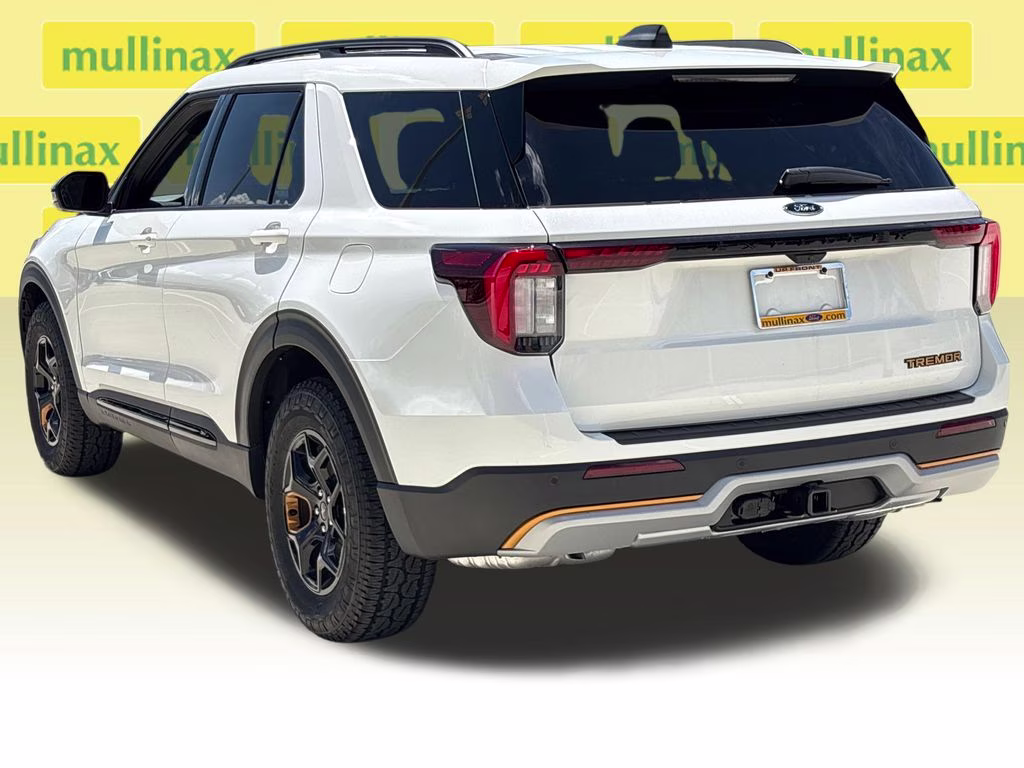2026 Star White Metallic Tri-Coat Ford Explorer Tremor 4X4 SUV