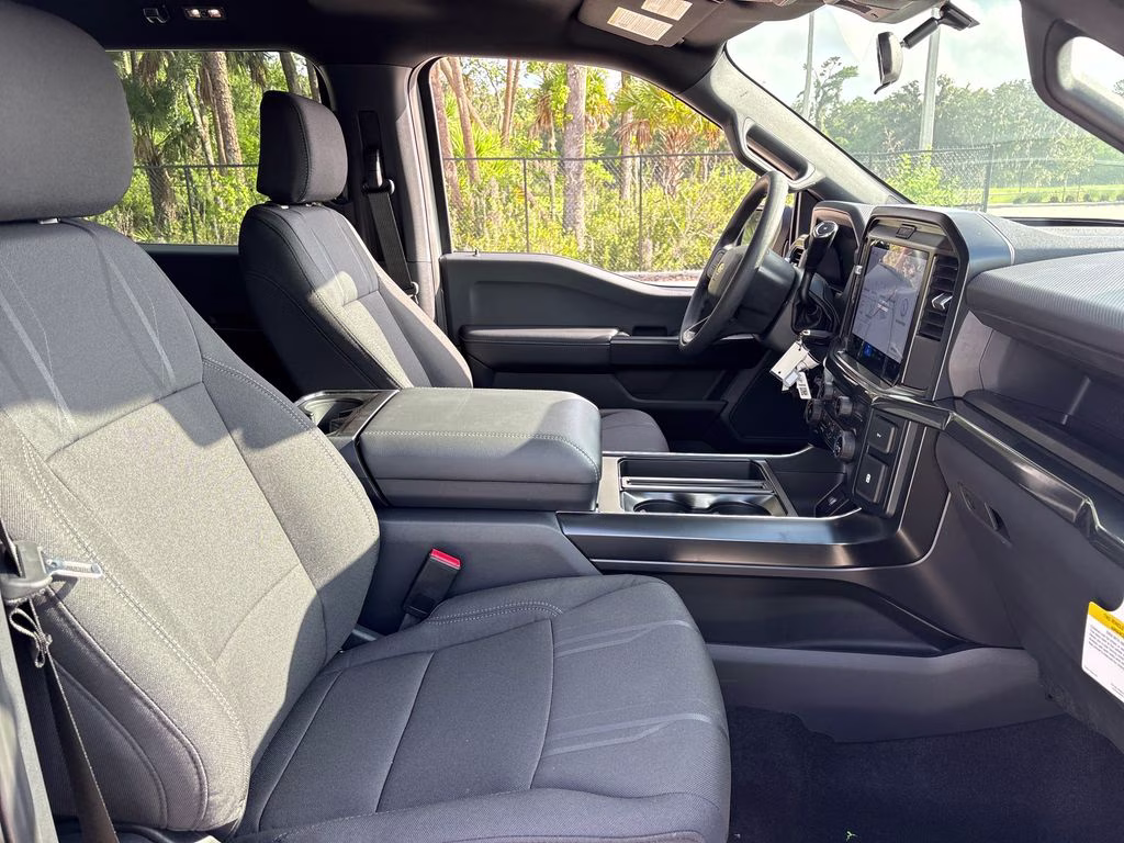 2026 Avalanche Ford F-150 STX 4X4 Truck