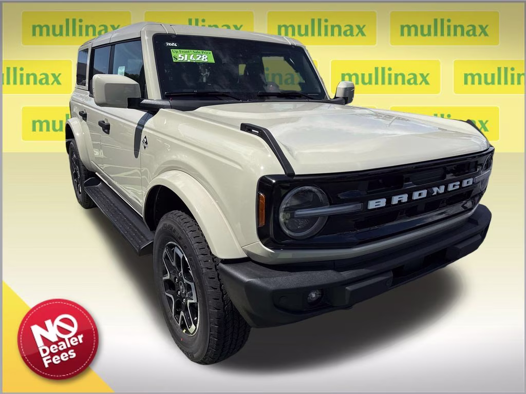 2026 Desert Sand Ford Bronco Outer Banks 4X4 SUV