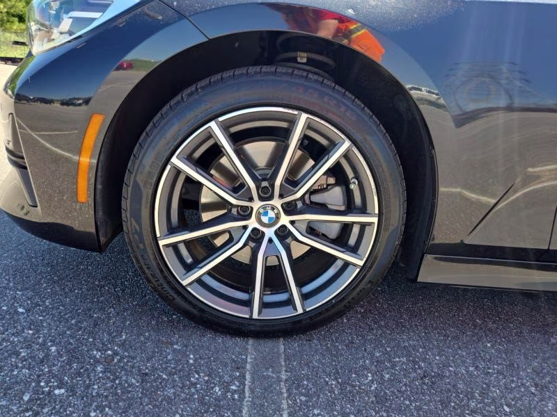 2020 Black Sapphire Metallic BMW 3 Series 330i RWD Sedan