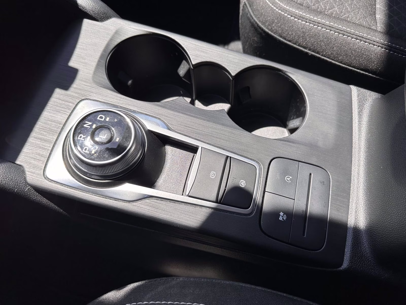 2023 Oxford White Ford Escape Active AWD AWD SUV