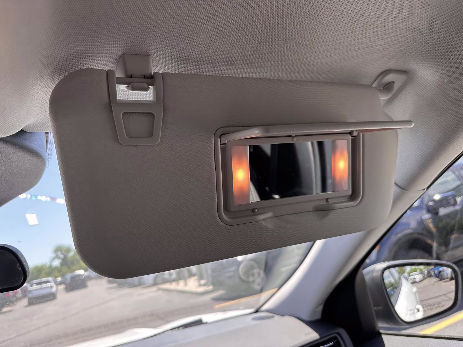 2023 Oxford White Ford Escape Active AWD AWD SUV