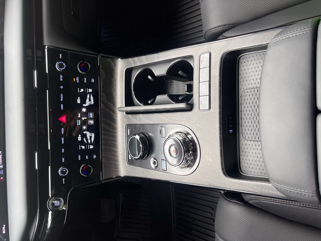 2026 Vik Black Genesis G80 3.5T AWD Sedan