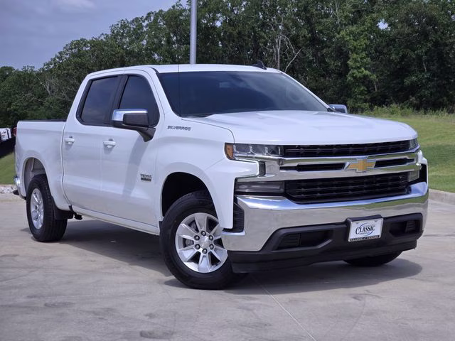 2021 Summit White Chevrolet Silverado 1500 LT RWD Truck