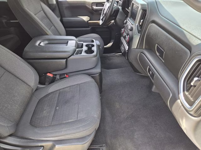 2021 Summit White Chevrolet Silverado 1500 LT RWD Truck