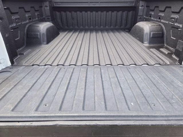 2021 Summit White Chevrolet Silverado 1500 LT RWD Truck