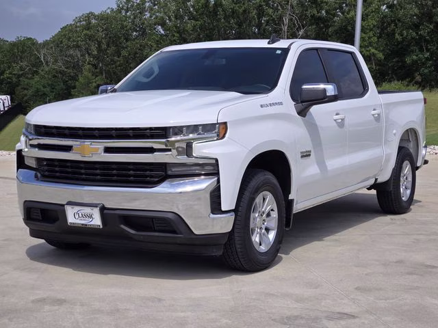 2021 Summit White Chevrolet Silverado 1500 LT RWD Truck
