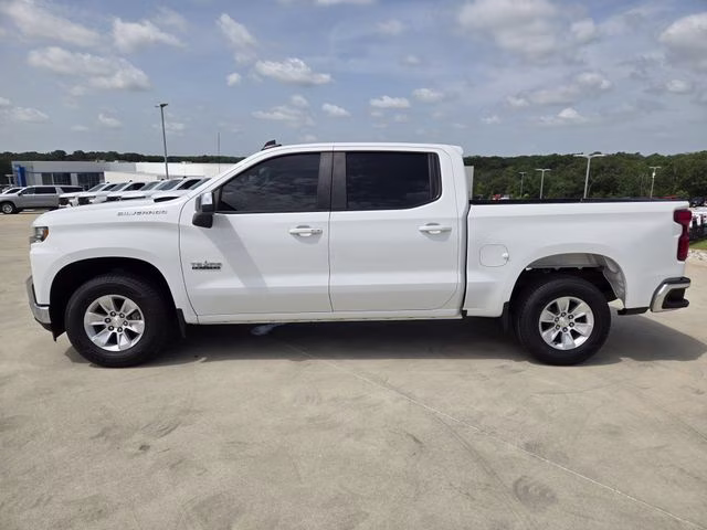 2021 Summit White Chevrolet Silverado 1500 LT RWD Truck