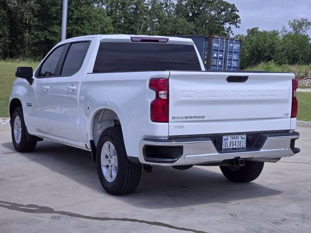 2021 Summit White Chevrolet Silverado 1500 LT RWD Truck