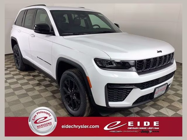 2026 Jeep Grand Cherokee Laredo Altitude 4x4's photo