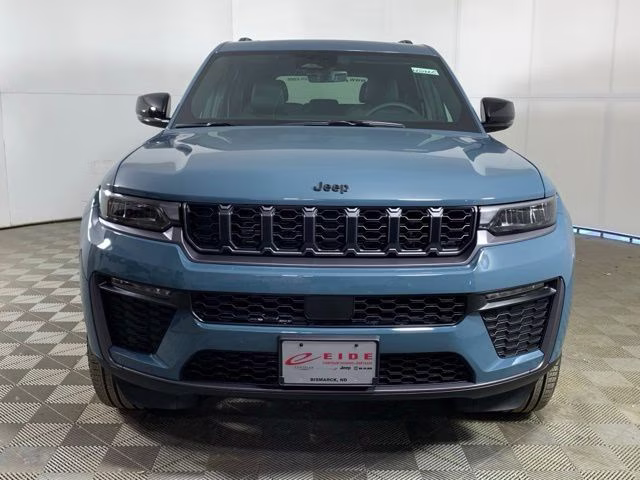 2026 Steel Blue Jeep Grand Cherokee Limited 4X4 SUV