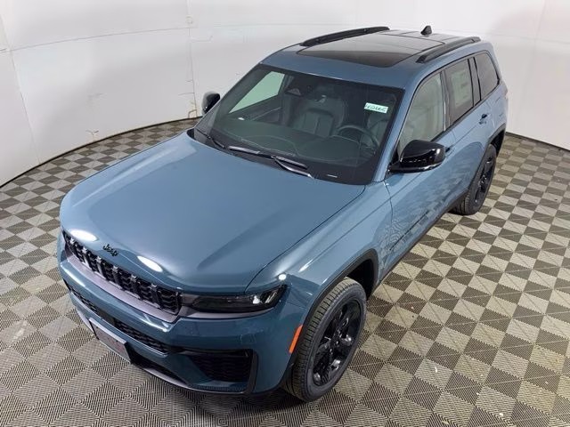 2026 Steel Blue Jeep Grand Cherokee Limited 4X4 SUV