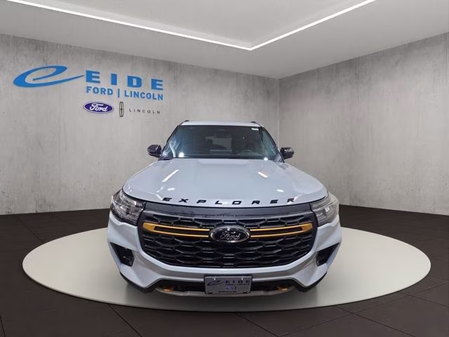 2026 Space White Metallic Ford Explorer Tremor 4X4 SUV