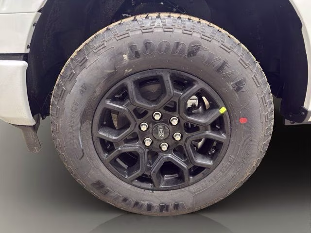2026 Avalanche Ford F-150 XLT Black Appearance 4X4 Truck