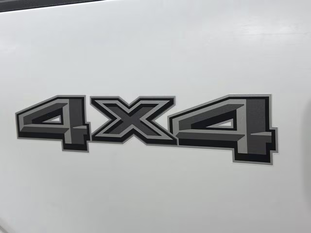 2026 Oxford White Ford F-150 XLT Black Appearance 4X4 Truck