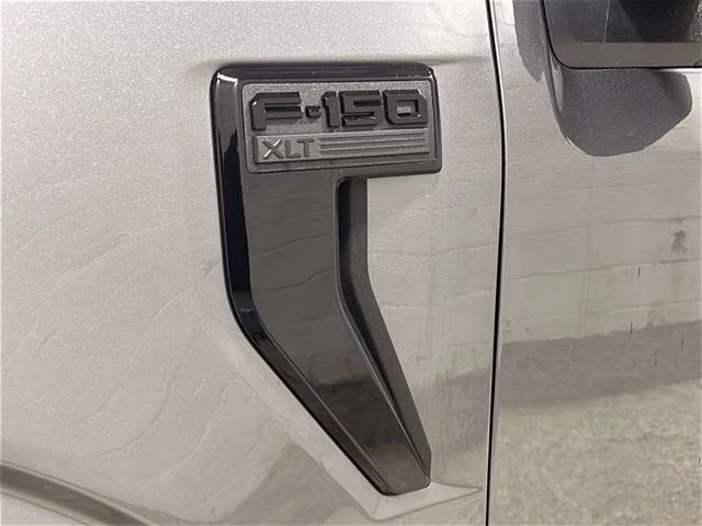 2026 Carbonized Gray Metallic Ford F-150 XLT Black Appearance 4X4 Truck