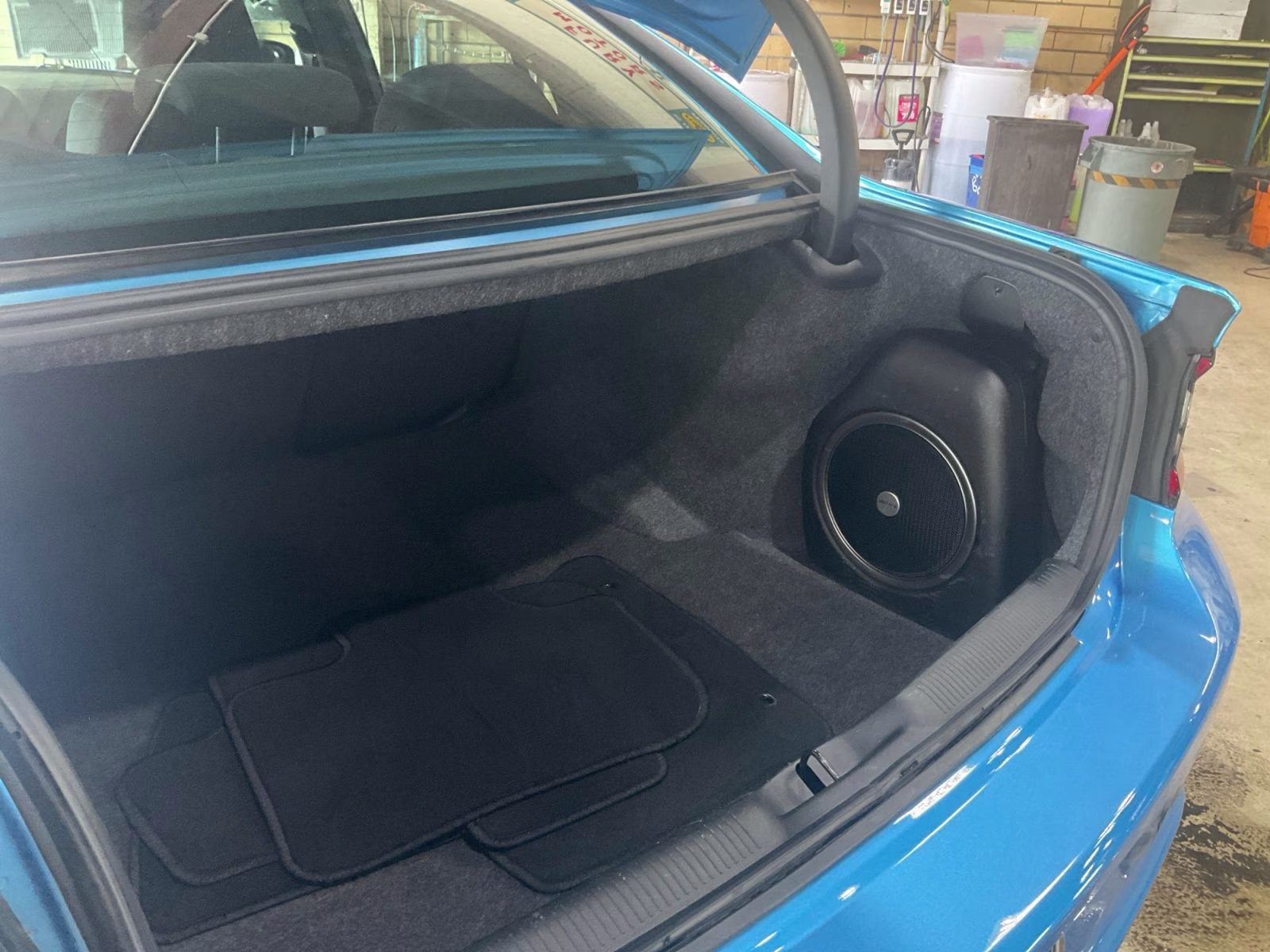 2023 B5 Blue Pearlcoat Dodge Charger SXT AWD Sedan