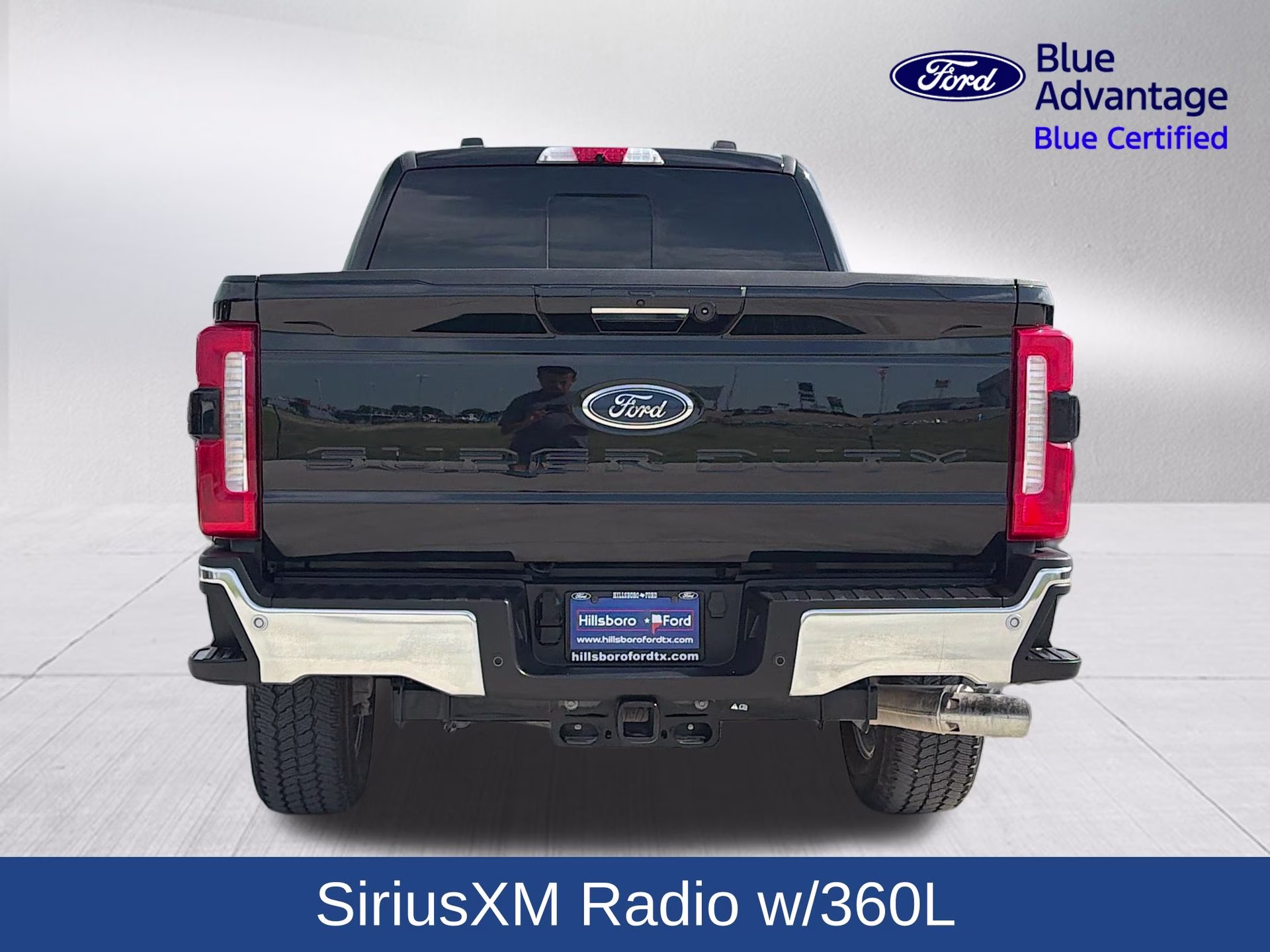 2024 Agate Black Metallic Ford Super Duty F-250 SRW Lariat 4X4 Truck