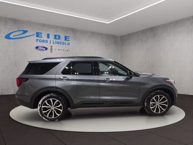 2026 Carbonized Gray Metallic Ford Explorer ST-Line 4X4 SUV