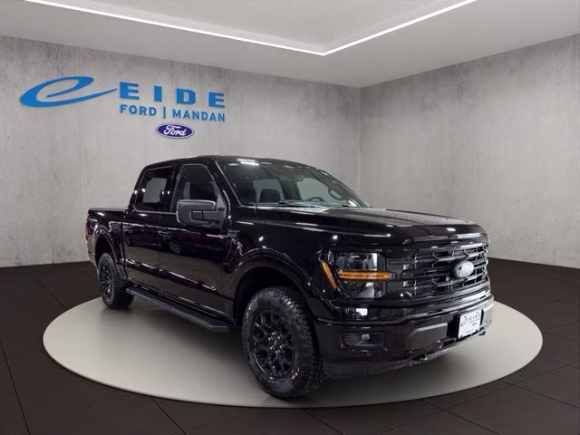 2026 Agate Black Metallic Ford F-150 XLT Black Appearance 4X4 Truck