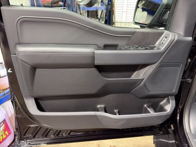 2026 Agate Black Metallic Ford F-150 XLT Black Appearance 4X4 Truck
