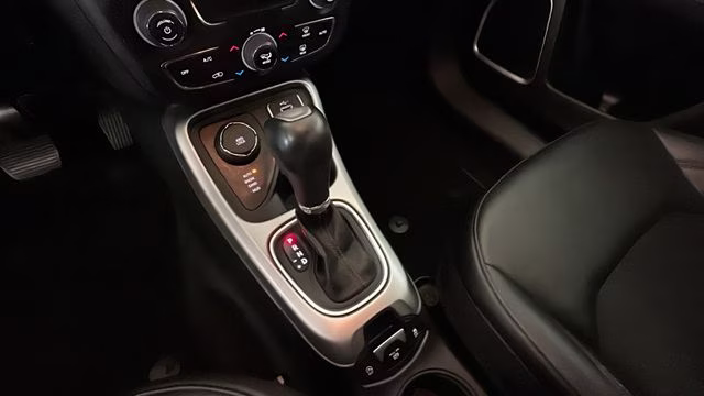 2019 White Clearcoat Jeep Compass Latitude 4X4 SUV