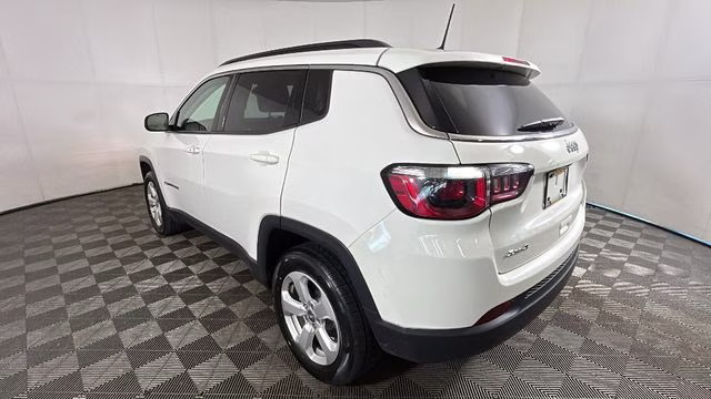 2019 White Clearcoat Jeep Compass Latitude 4X4 SUV