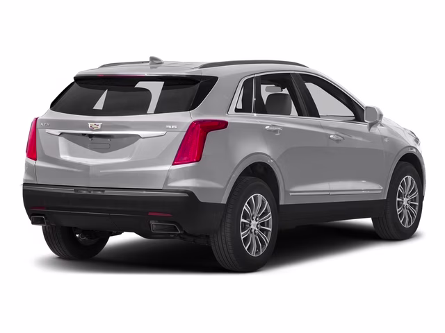 2017 Radiant Silver Metallic Cadillac XT5 Luxury FWD SUV