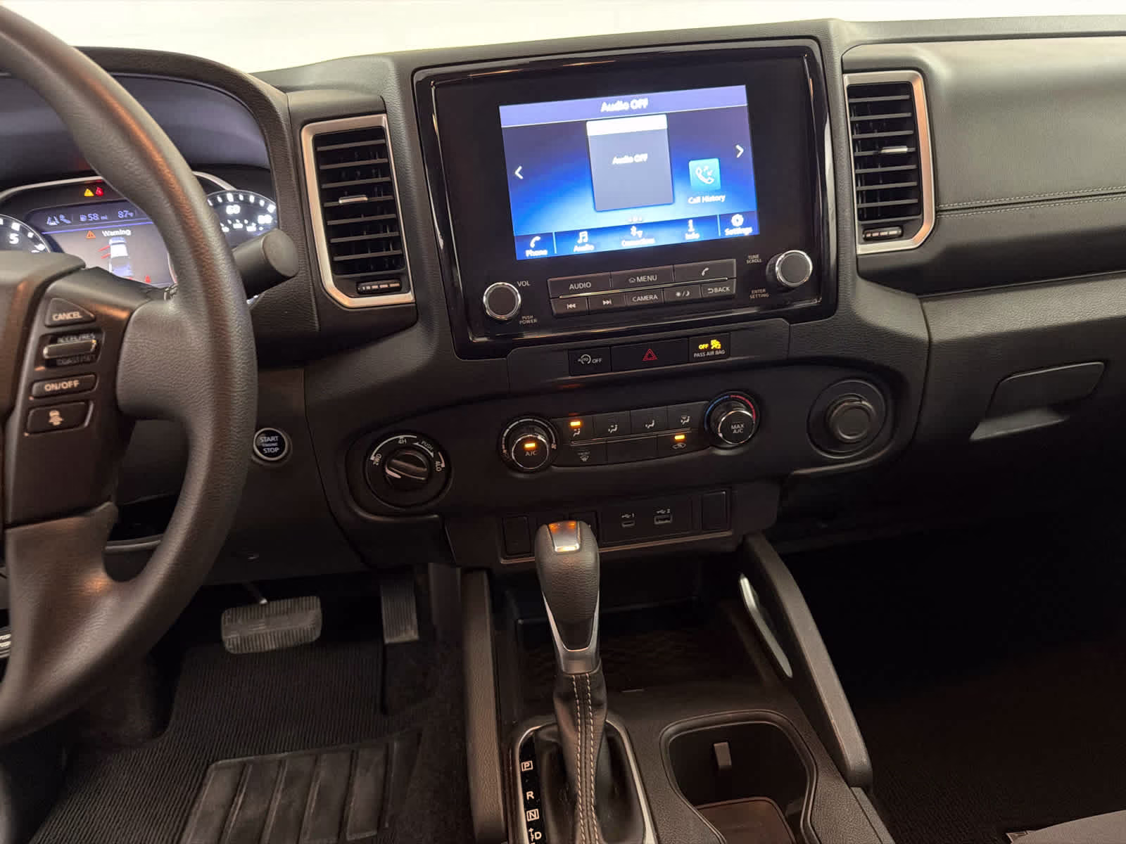 2024 Gun Metallic Nissan Frontier SV 4X4 Truck