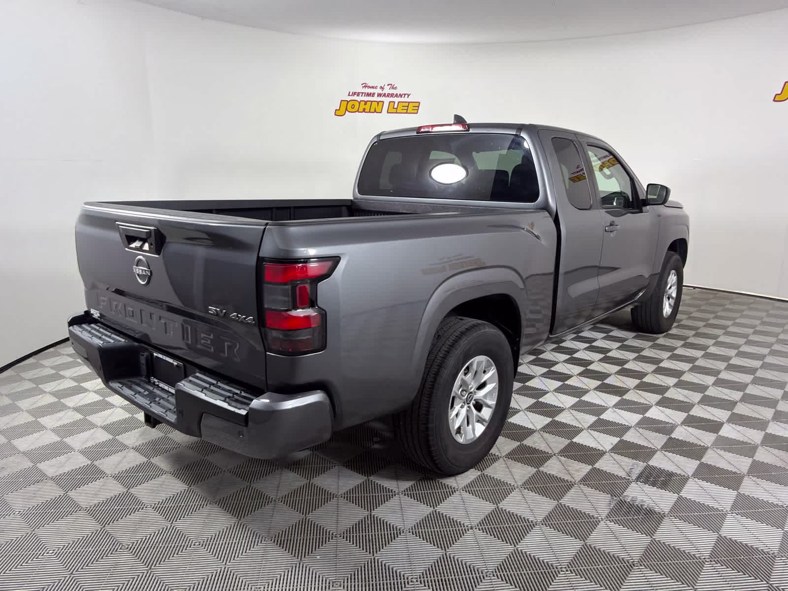 2024 Gun Metallic Nissan Frontier SV 4X4 Truck