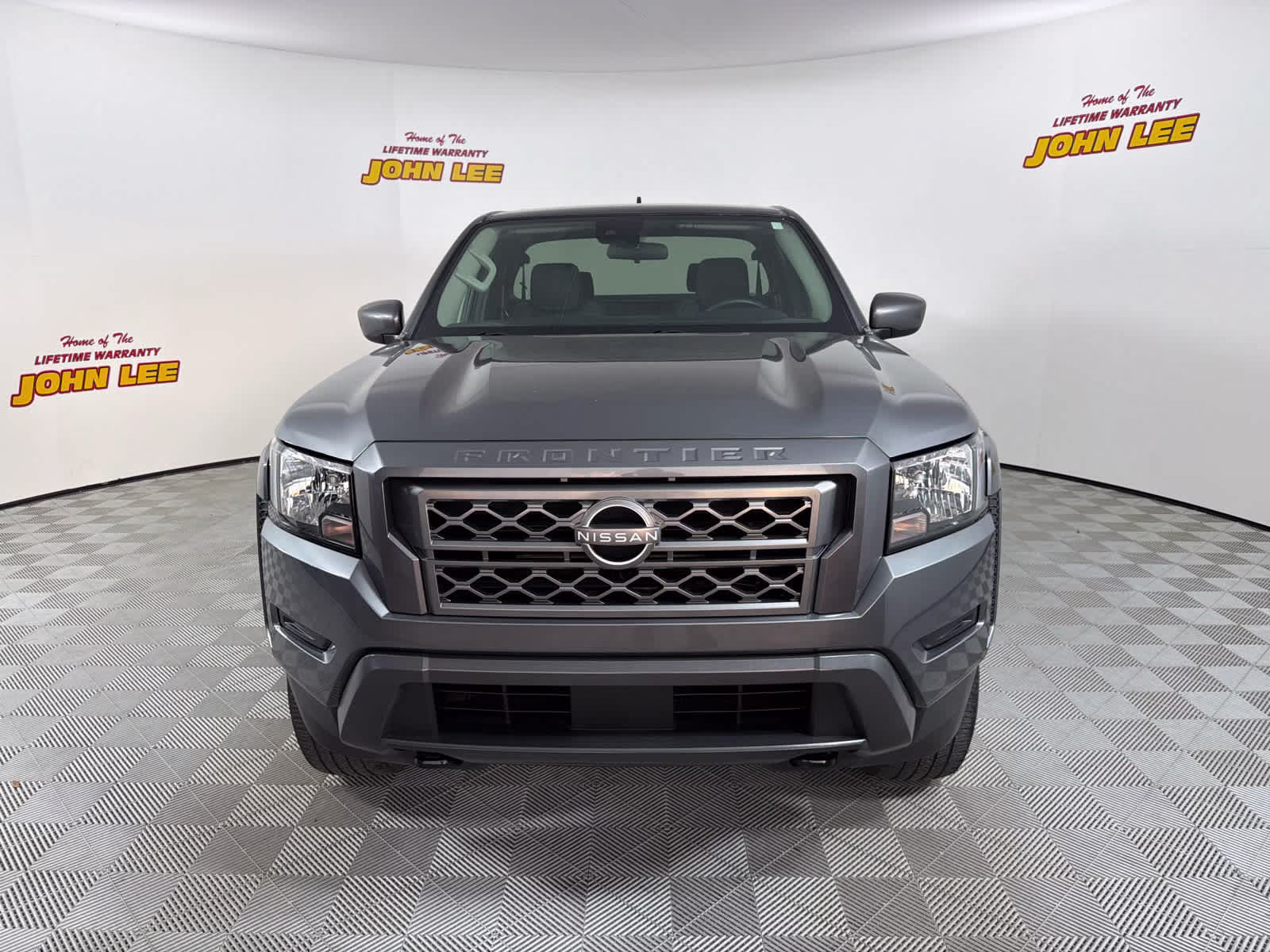 2024 Gun Metallic Nissan Frontier SV 4X4 Truck
