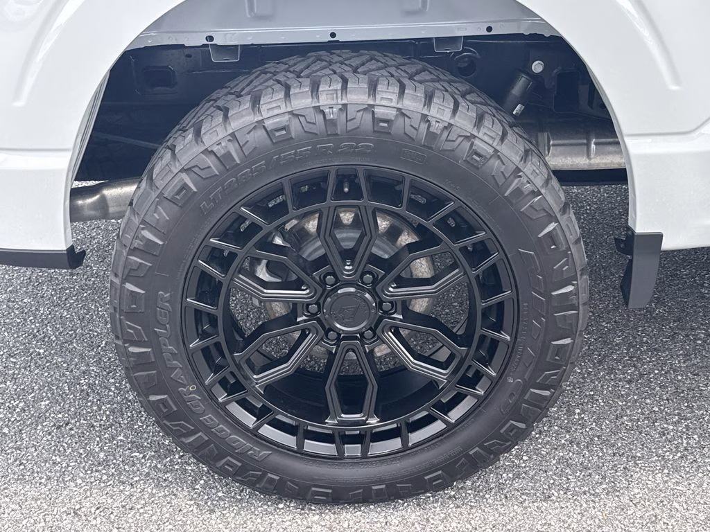 2026 Avalanche Ford F-150 XLT 4X4 Truck