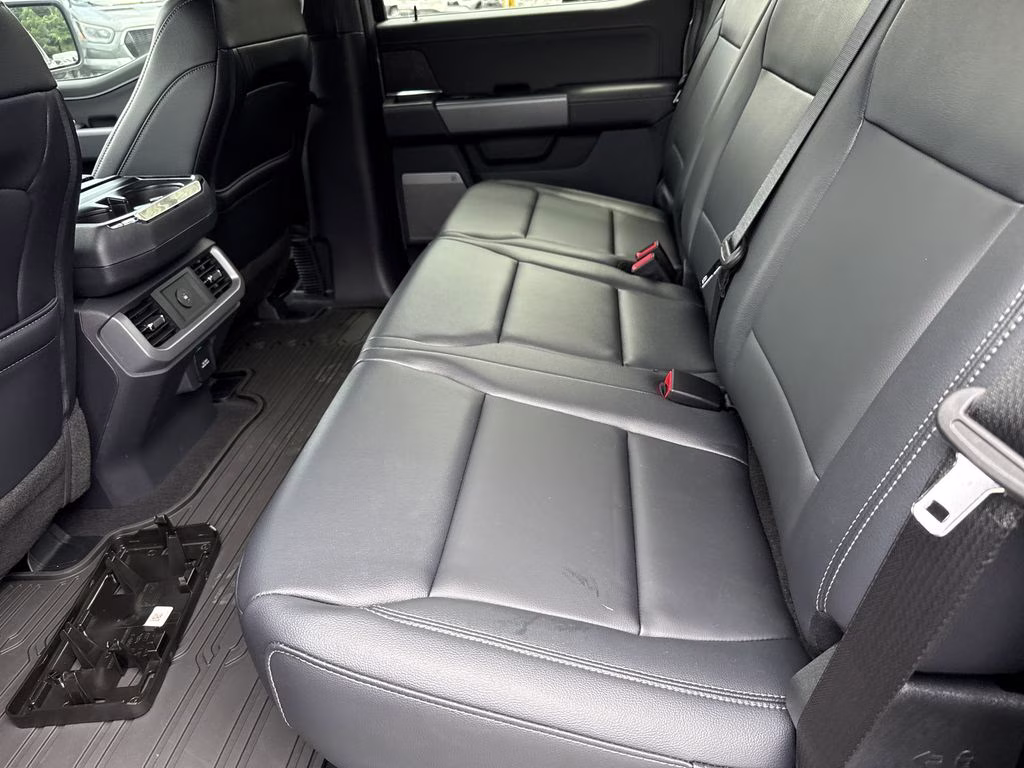 2026 Avalanche Ford F-150 XLT 4X4 Truck